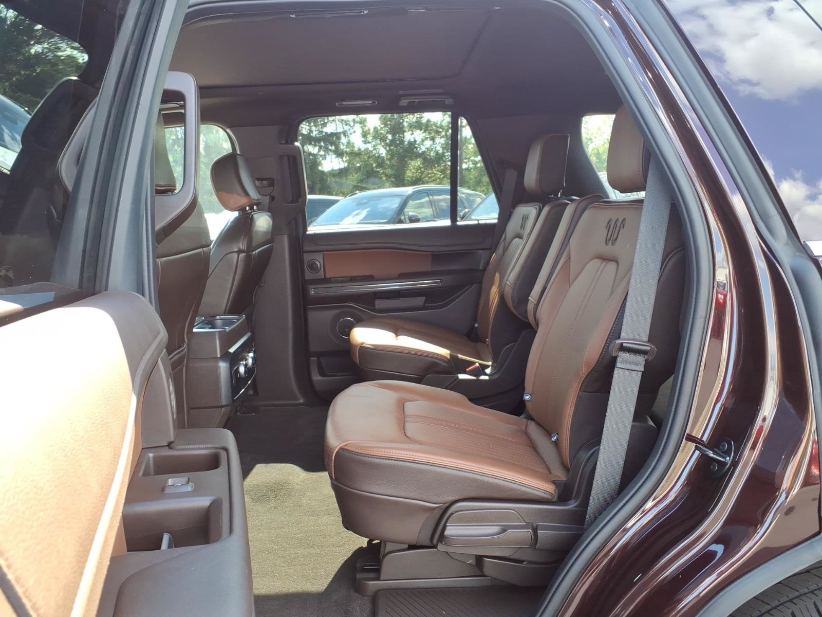 Used 2024 Ford Expedition King Ranch AWD/4WD image 25