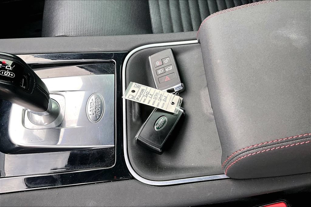 Certified 2021 Land Rover Discovery Sport S R-Dynamic AWD/4WD image 10