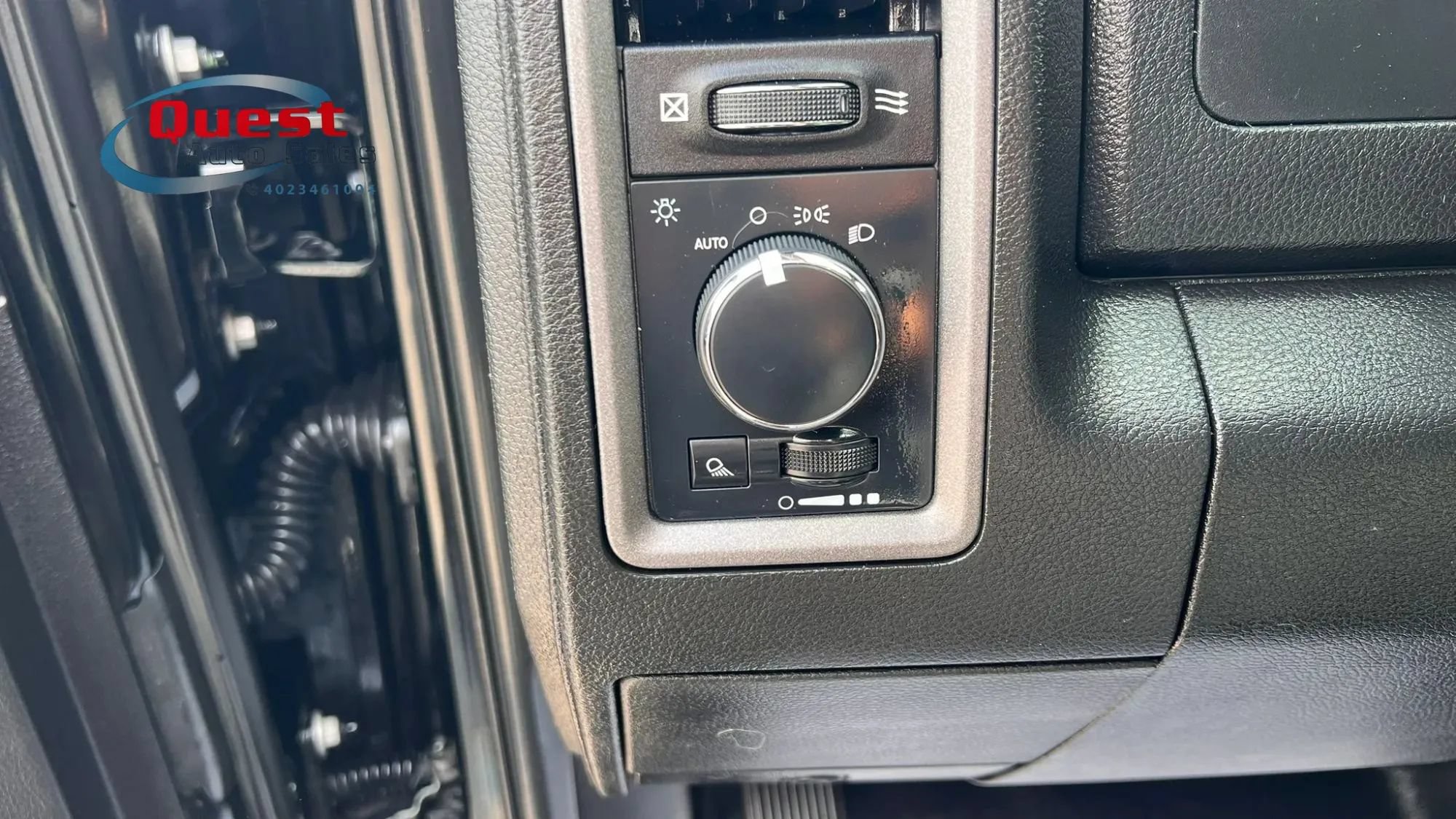 Used 2022 RAM 1500 Tradesman w/ Interior Cold Weather Group AWD/4WD image 27