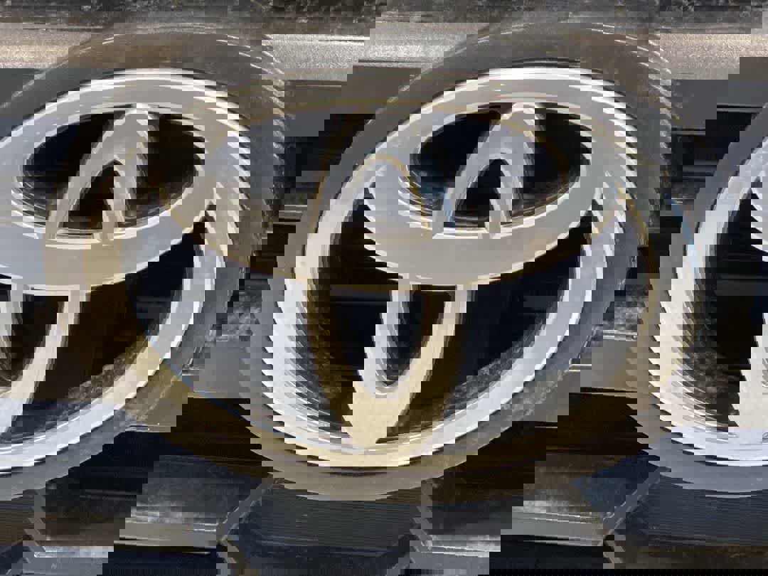 Used 2024 Toyota Tacoma TRD Off-Road image 10