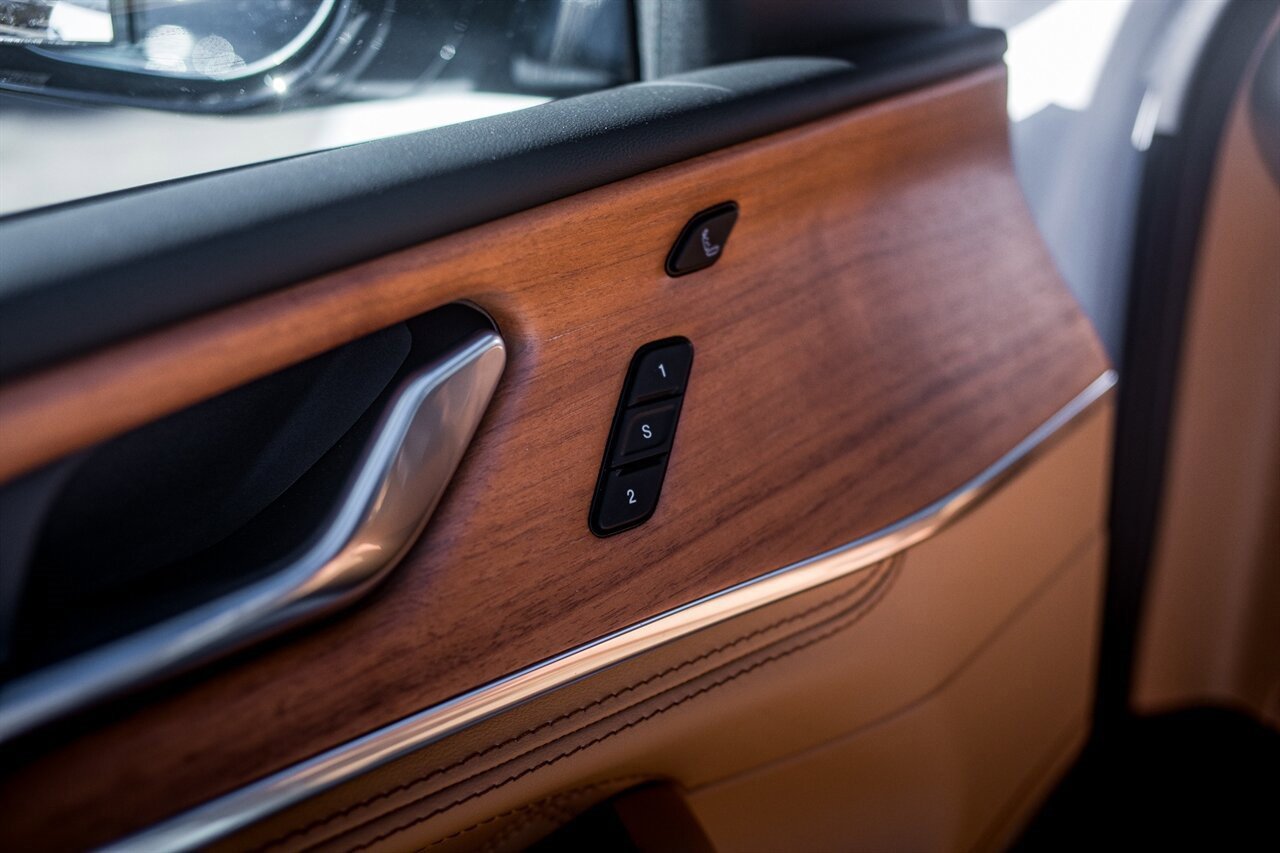 Used 2025 Jeep Grand Cherokee L Summit image 15