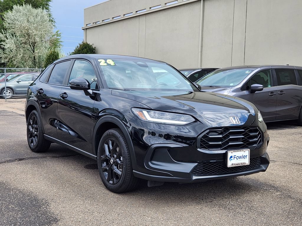 Used 2024 Honda HR-V Sport image 3