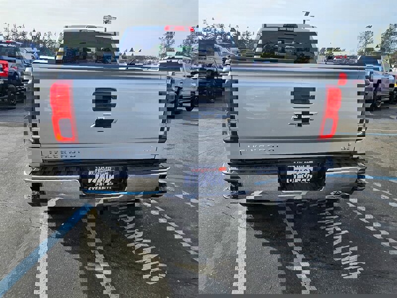 Used 2018 Chevrolet Silverado 1500 LTZ image 4