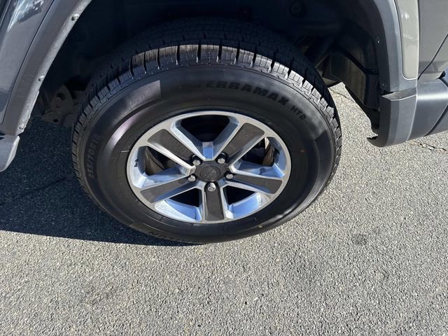 Used 2021 Jeep Wrangler Unlimited Sahara w/ Uconnect 4C Nav & Sound Group image 13