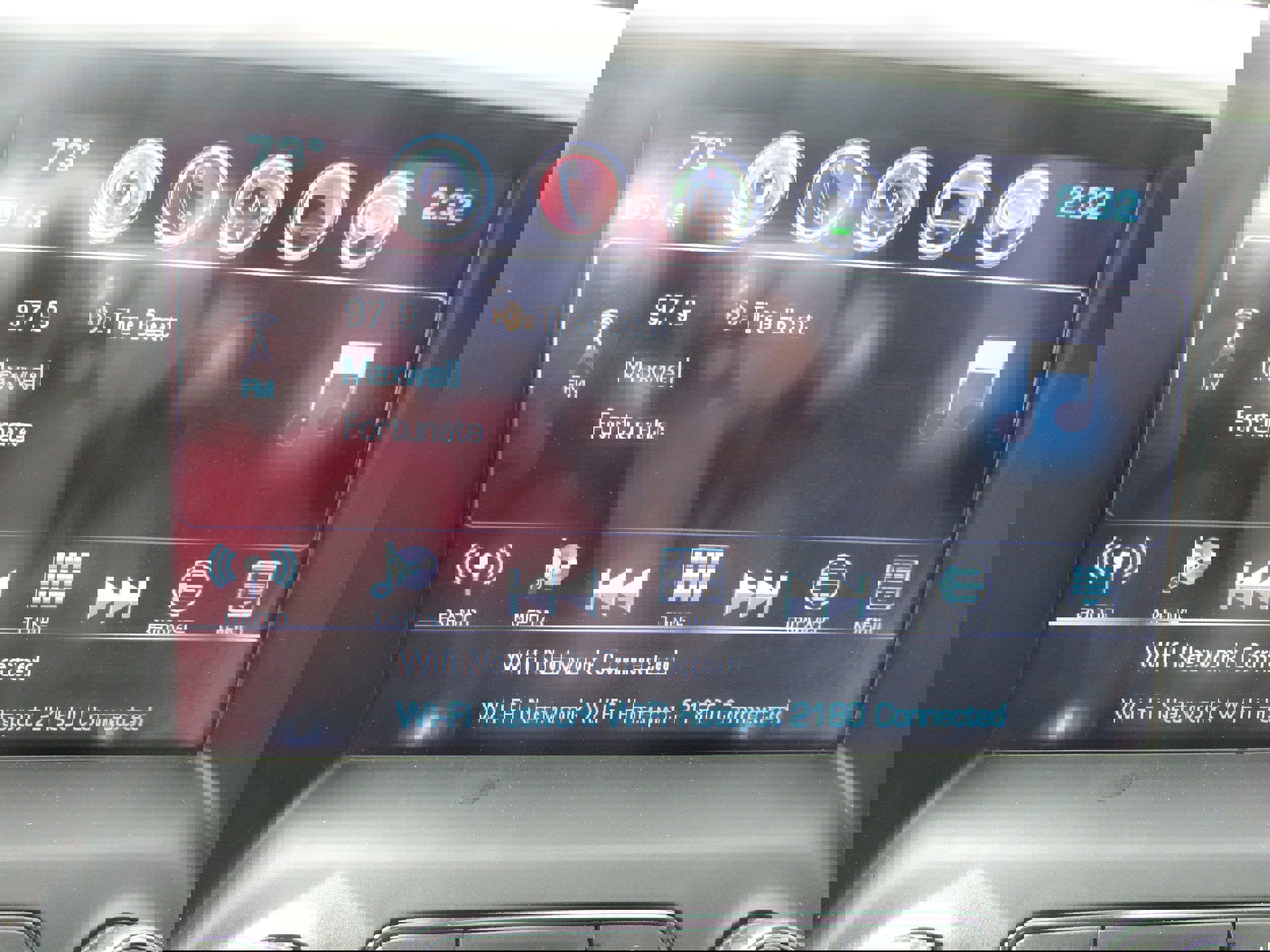 Used 2017 GMC Acadia SLT image 18