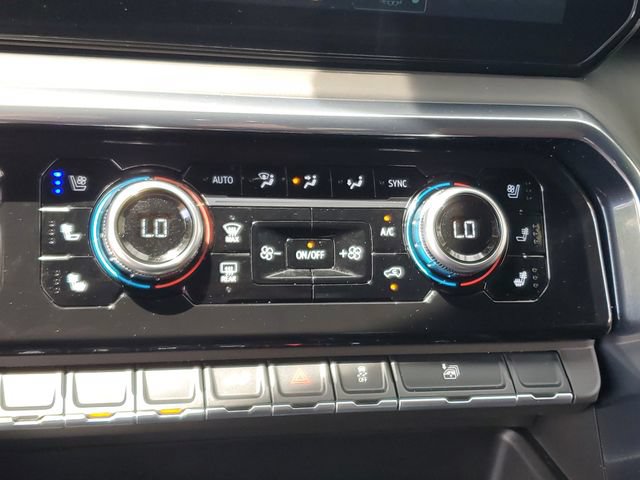 Used 2026 GMC Sierra 3500 Denali Ultimate AWD/4WD image 23