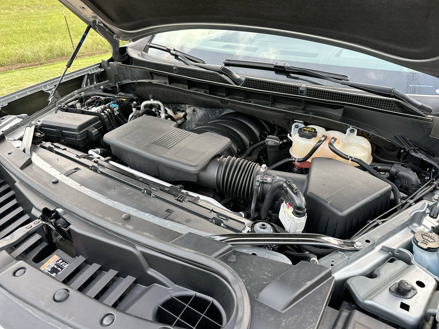 Certified 2025 GMC Yukon Denali AWD/4WD image 28