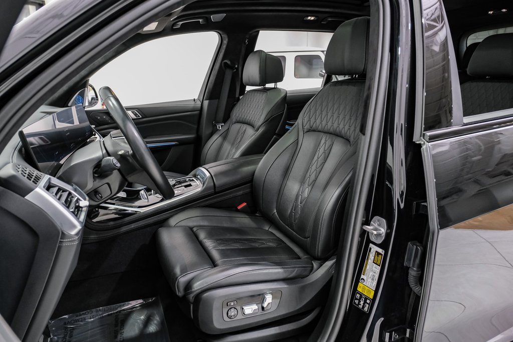 Used 2024 BMW ALPINA XB7 image 35