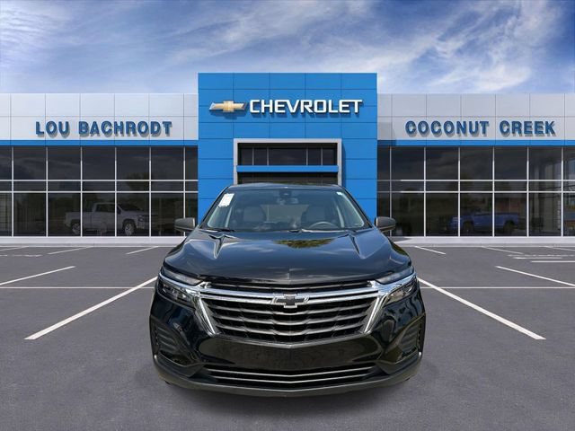 Used 2022 Chevrolet Equinox LS w/ LS Convenience Package FWD image 3