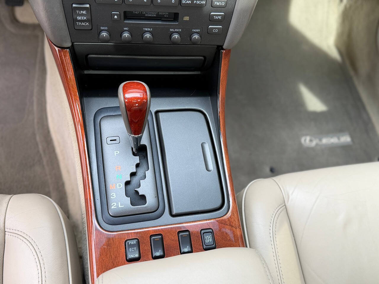 Used 1999 Lexus GS 400 RWD image 19