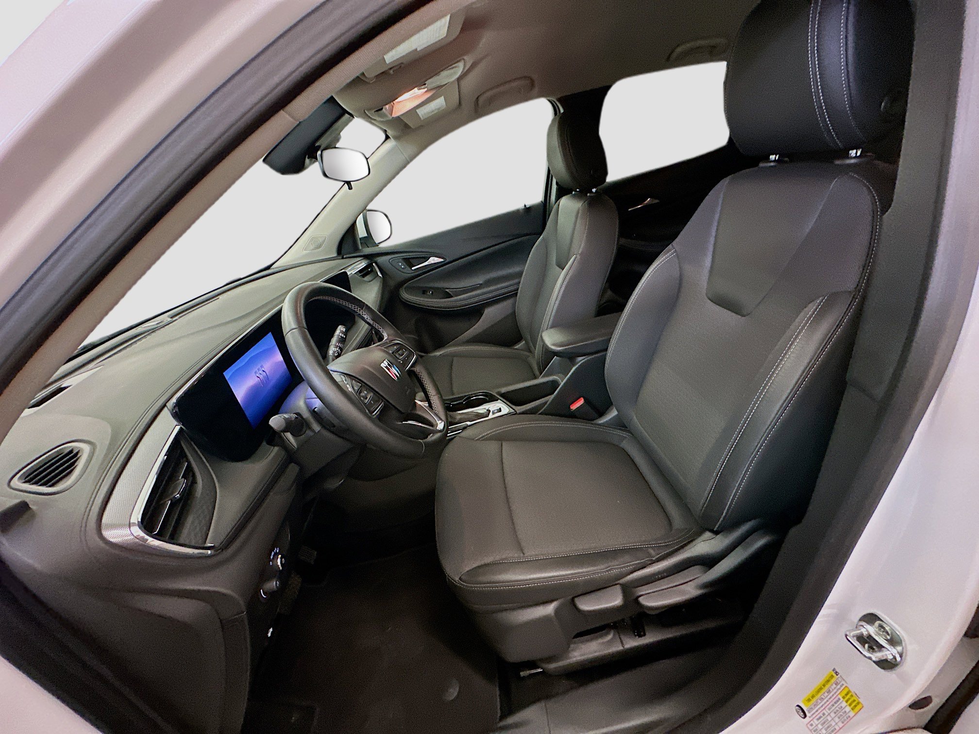 Used 2025 Buick Encore GX Preferred image 13