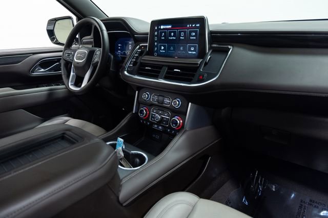 Used 2023 GMC Yukon XL SLT w/ SLT Luxury Package image 27