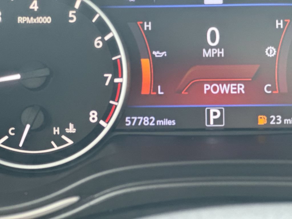 Used 2023 Nissan Maxima SR w/ Sport Mat Group FWD image 13