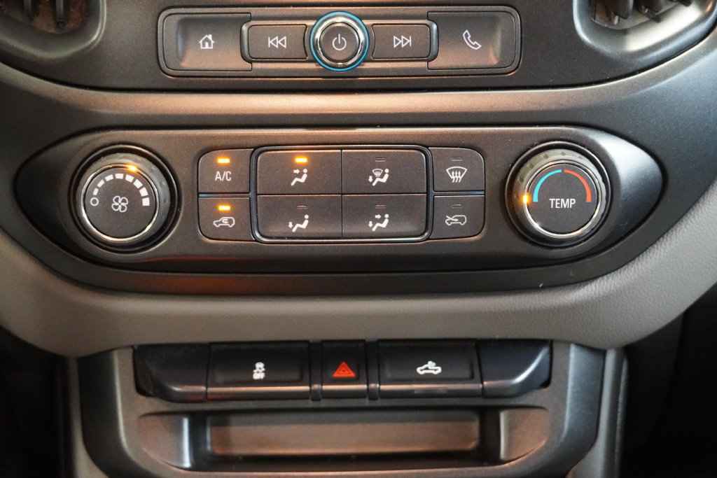 Used 2019 Chevrolet Colorado W/T AWD/4WD image 20
