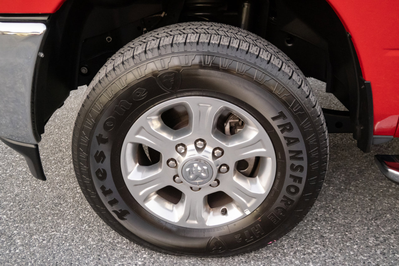 Used 2024 RAM 2500 Big Horn w/ Bed Utility Group image 14