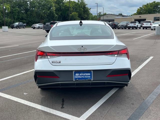 Used 2024 Hyundai Elantra SE image 6