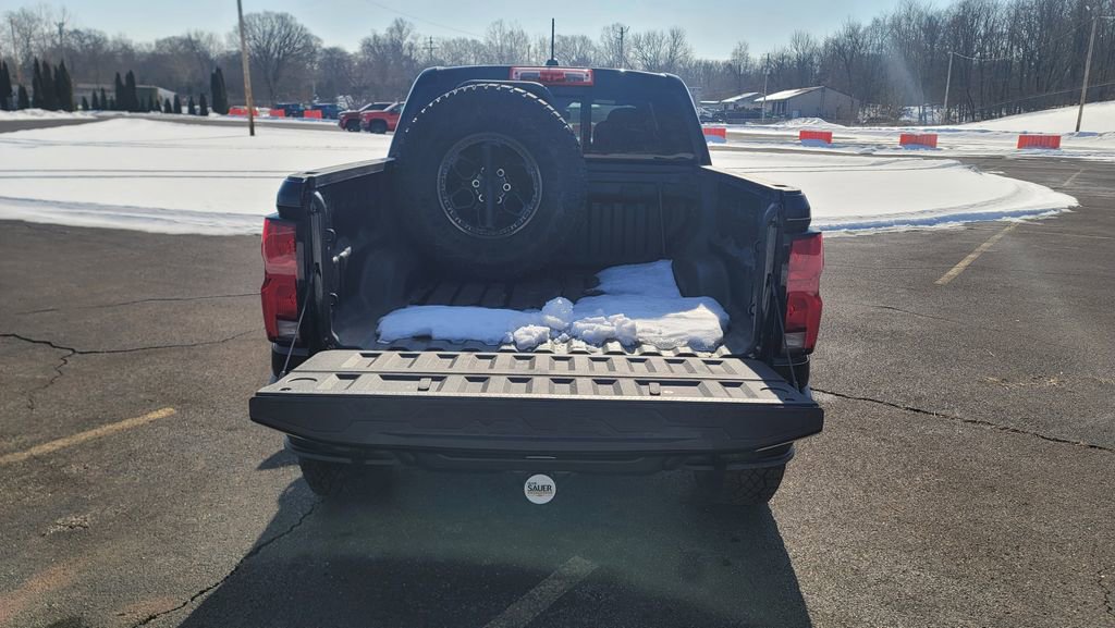 New 2026 Chevrolet Colorado ZR2 w/ ZR2 Bison Edition image 11