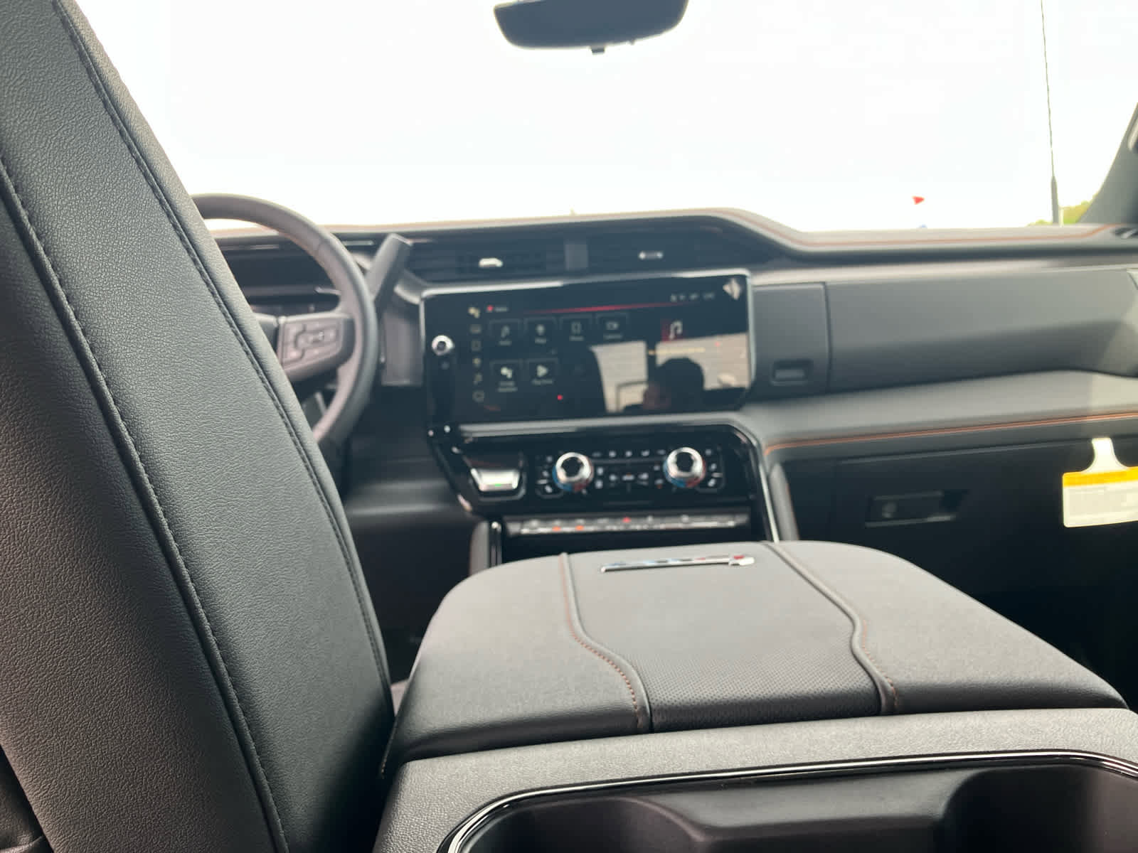 New 2026 GMC Sierra 2500 AT4 w/ AT4 Premium Plus Package image 43
