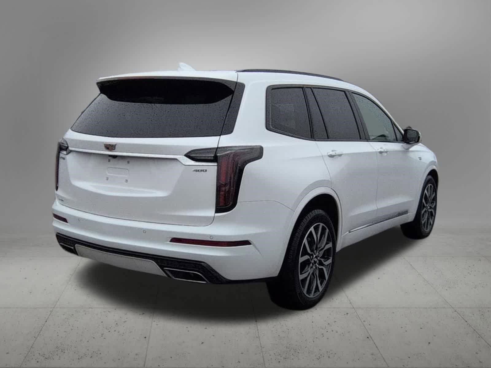 Used 2025 Cadillac XT6 Sport w/ LPO, Floor Liner Package image 6