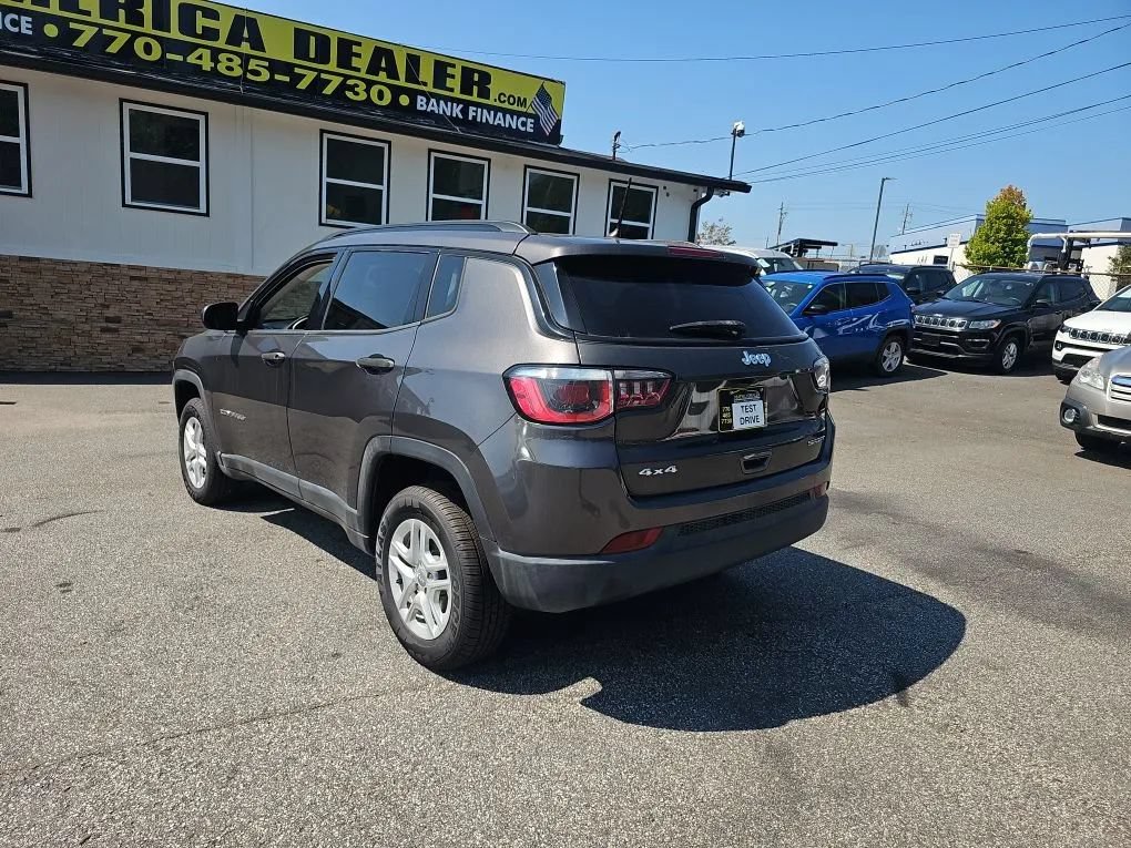 Used 2018 Jeep Compass Sport AWD/4WD image 5
