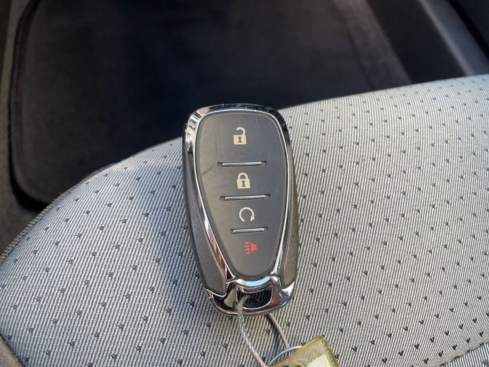 Used 2025 Chevrolet Trax LT image 21