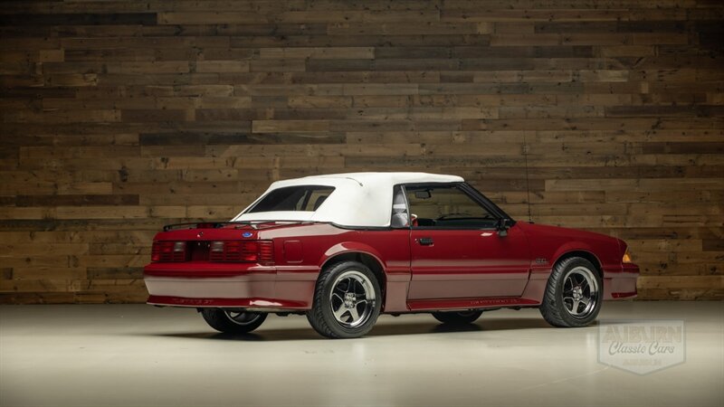 Used 1989 Ford Mustang GT RWD image 10