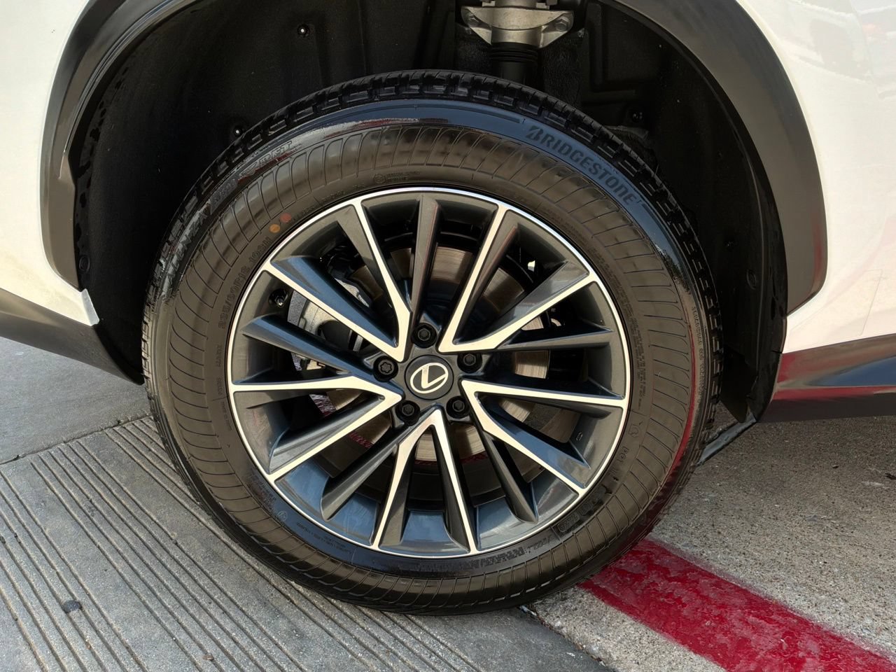 Used 2026 Lexus NX 350 AWD w/ Accessory Package (K3) image 9