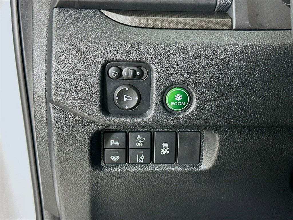 Certified 2025 Honda Passport TrailSport image 12