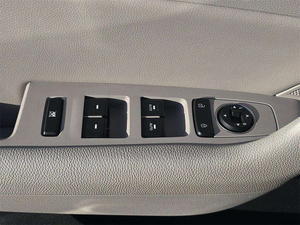 Used 2018 Hyundai Sonata Limited w/ Ultimate Package 07 image 26