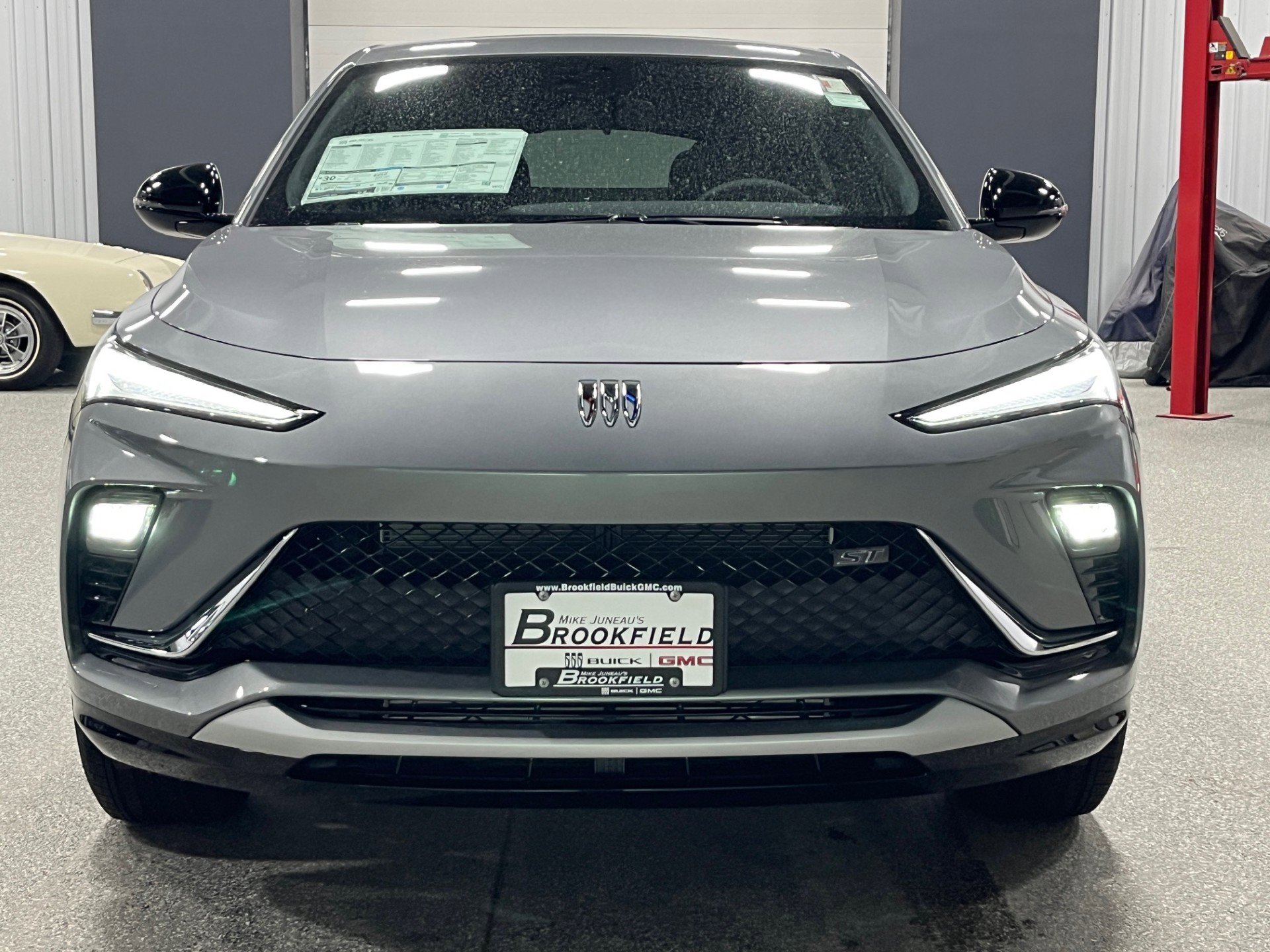 New 2026 Buick Envista Sport Touring w/ Convenience I Package image 8