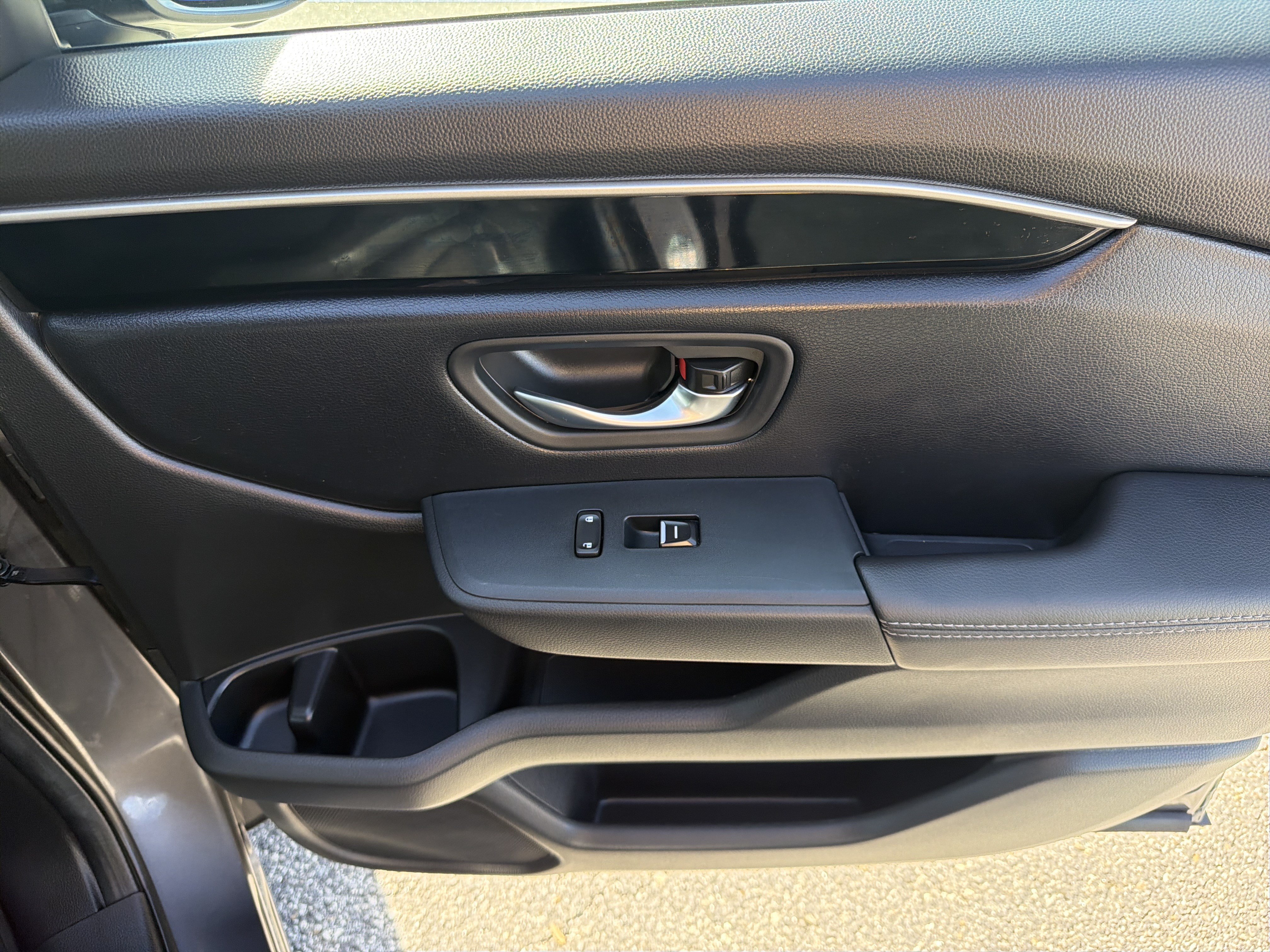 Used 2025 Honda Pilot EX-L image 25