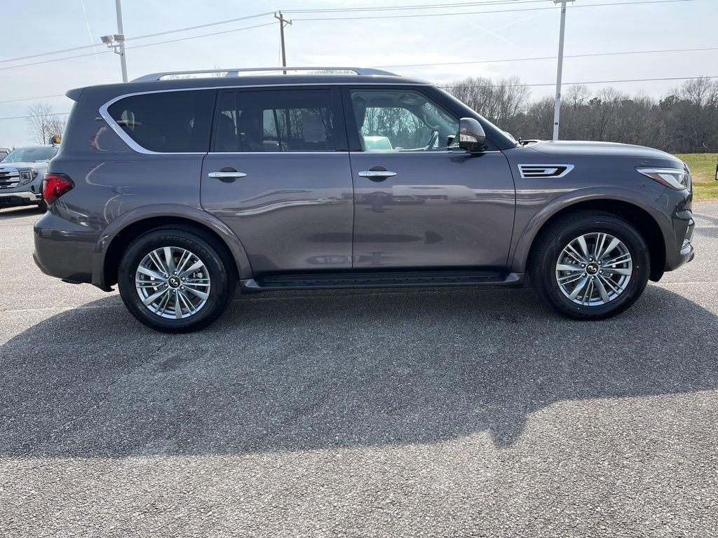Used 2024 INFINITI QX80 Luxe image 4