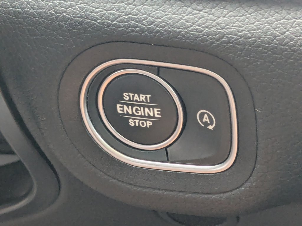Used 2022 Mercedes-Benz GLE 350 4MATIC image 18