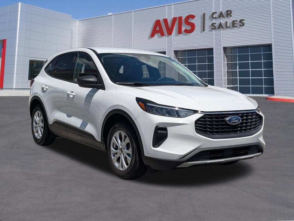 Used 2025 Ford Escape Active FWD image 9