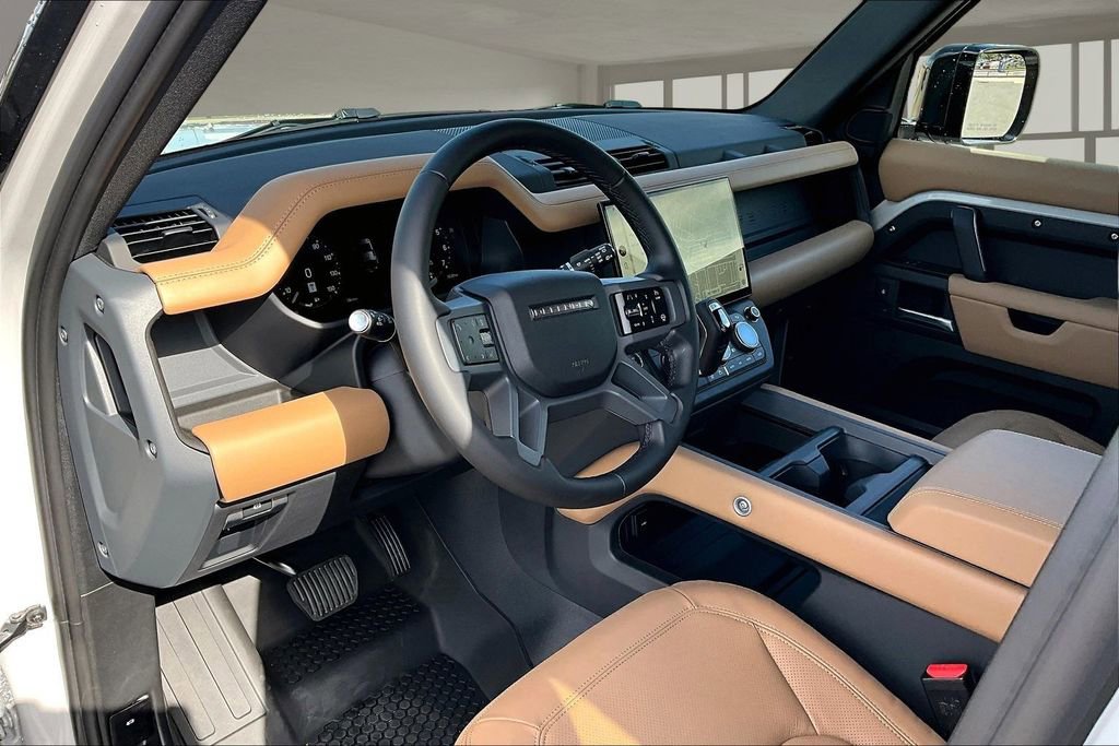 New 2026 Land Rover Defender 110 S AWD/4WD image 6
