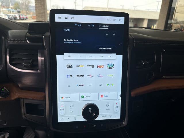 Certified 2022 Ford Expedition Platinum image 11