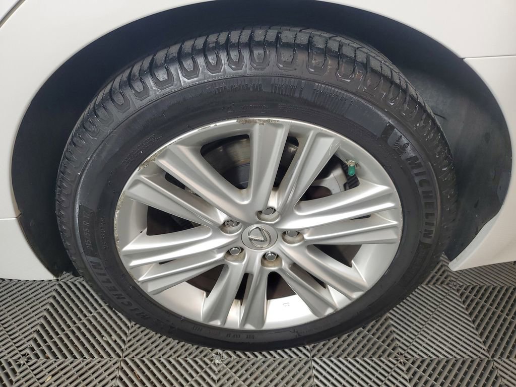 Used 2015 Lexus ES 350 w/ Premium Package FWD image 9