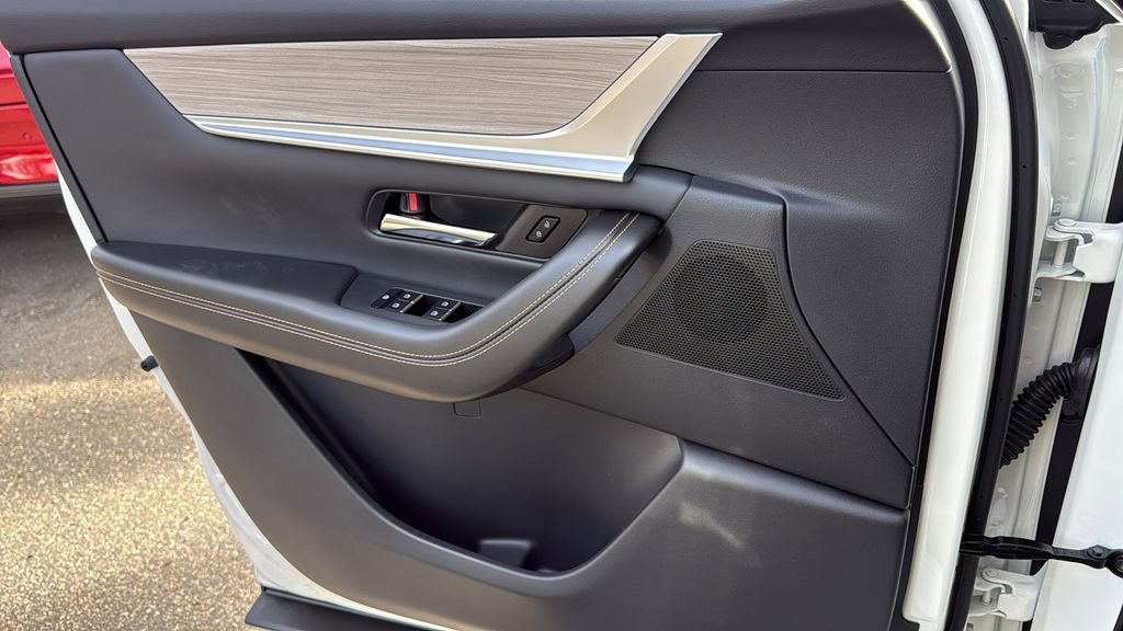 New 2026 MAZDA CX-90 Plug-In Hybrid w/ Preferred image 21