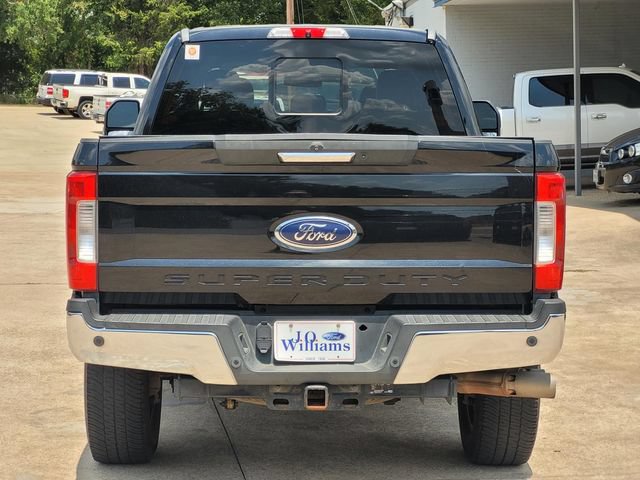 Used 2017 Ford F250 Lariat w/ Lariat Value Package AWD/4WD image 5