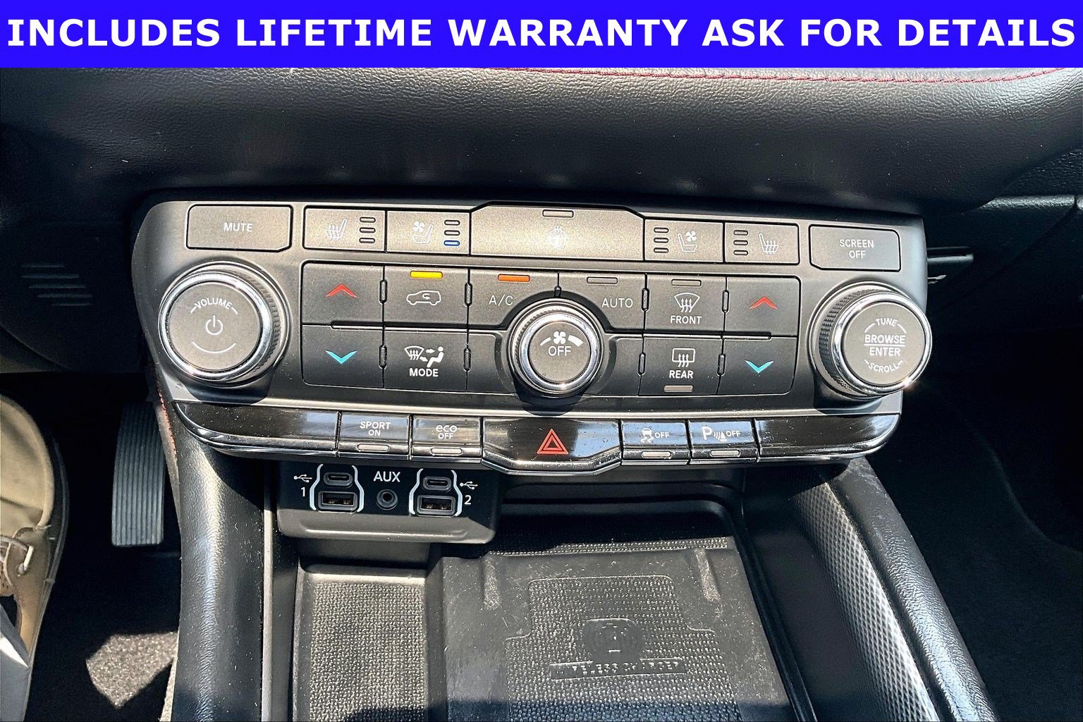 Used 2021 Dodge Durango R/T w/ Blacktop Package AWD/4WD image 28