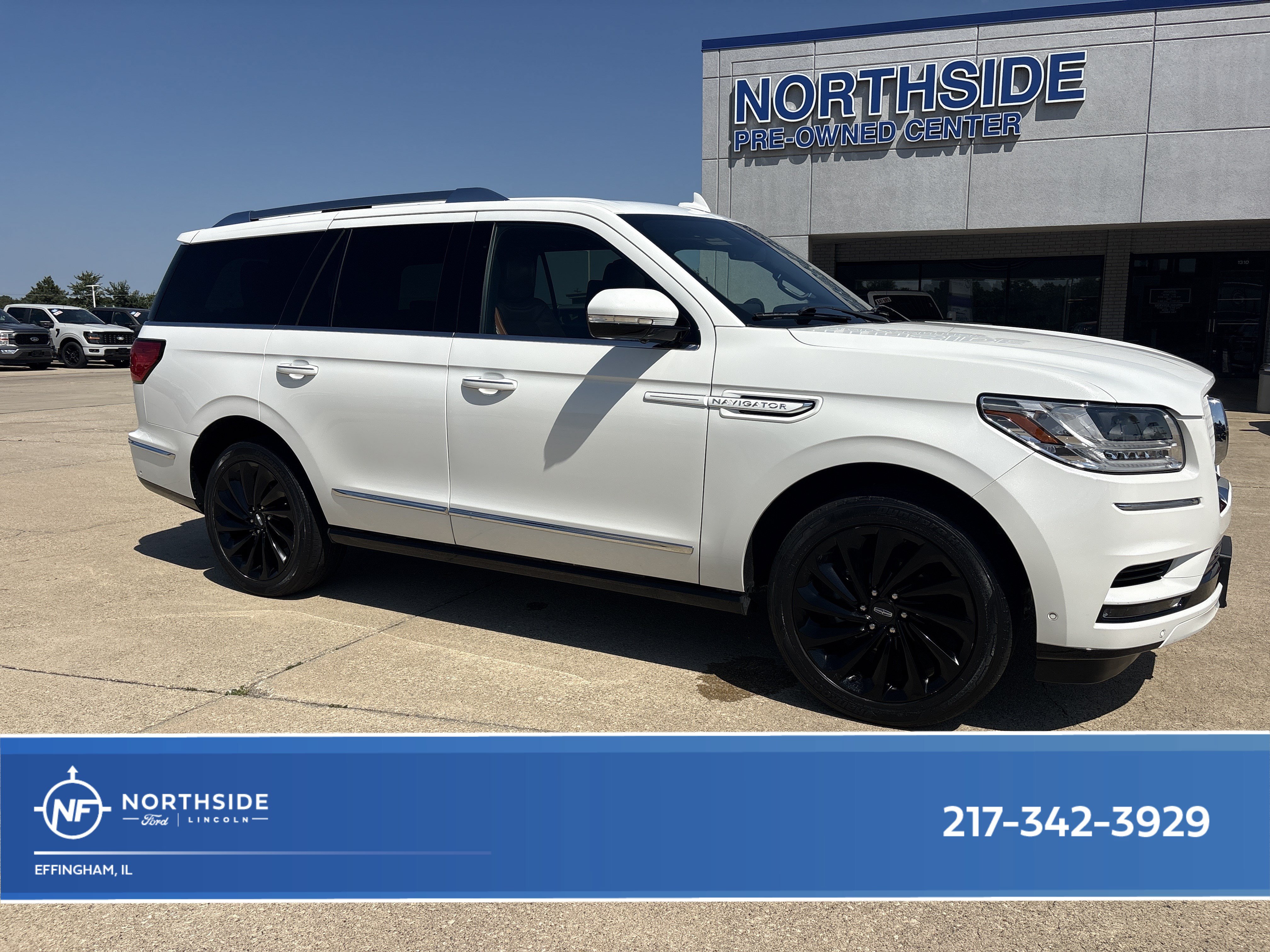 Used 2021 Lincoln Navigator Reserve AWD/4WD image 1
