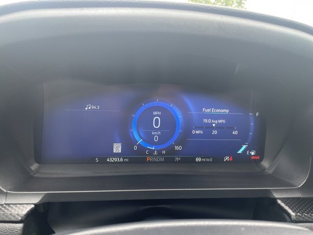 Used 2024 Ford Explorer ST w/ Technology Package image 24