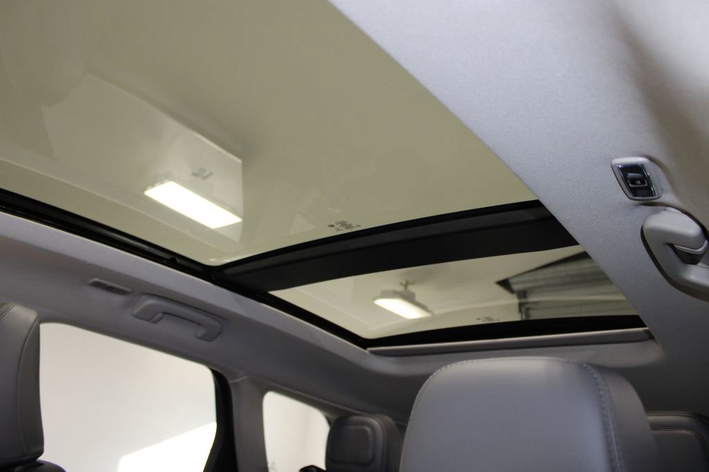 New 2026 Lincoln Corsair Reserve image 59