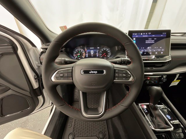 New 2026 Jeep Compass Trailhawk AWD/4WD image 11