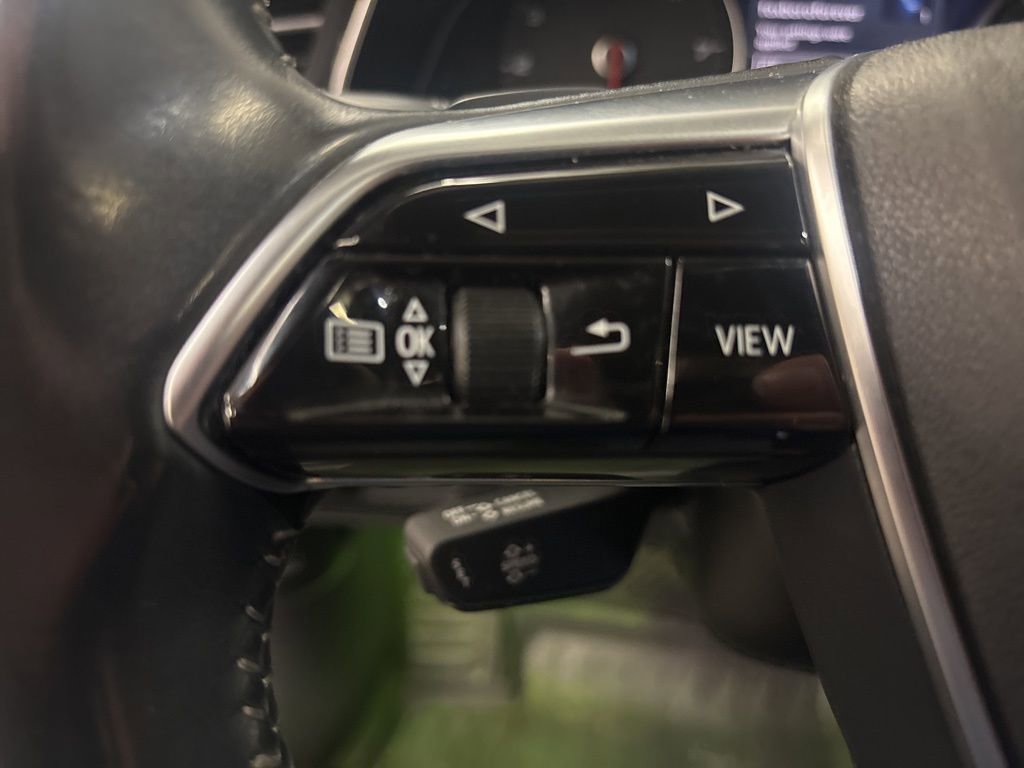 Used 2020 Audi A6 2.0T Premium w/ Sport Package image 21