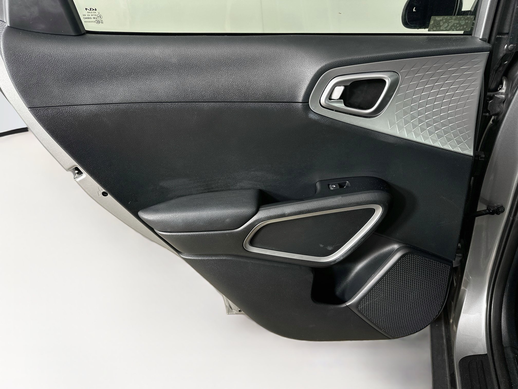 Used 2024 Kia Soul LX w/ Option Group 015 FWD image 25