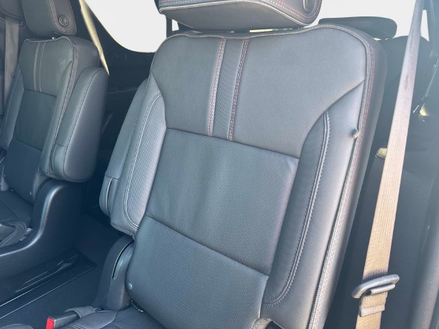 Used 2025 Chevrolet Tahoe RST w/ RST Capability Package AWD/4WD image 13
