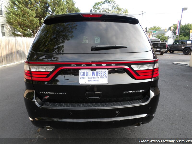 Used 2019 Dodge Durango Citadel w/ Technology Group AWD/4WD image 6