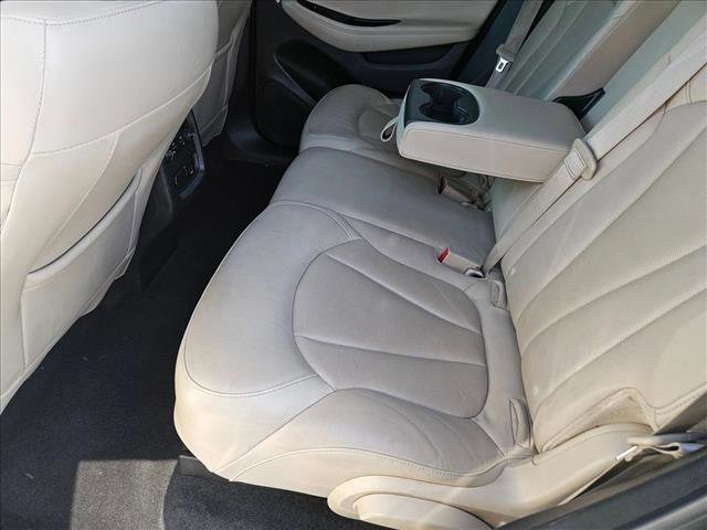 Used 2017 Buick Envision Essence image 18