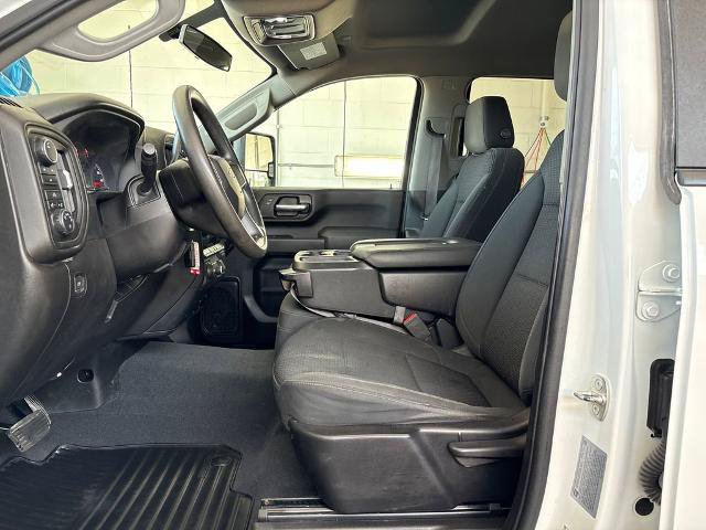 Used 2022 Chevrolet Silverado 2500 Custom AWD/4WD image 12